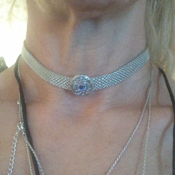 Mesh silver chocker w/ Sky blue stone - Picture 3 of 9